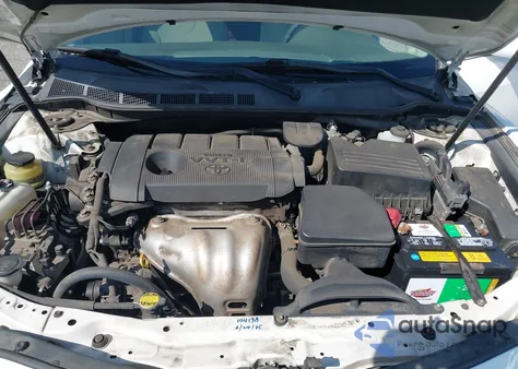 2011 Toyota Camry Le z USA, uszkodzony, nr VIN 4T4BF3EK3BR101033